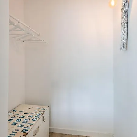 Gites In Huy - Appartements Chaleureux Dans Le Centre De Huy Esterno foto