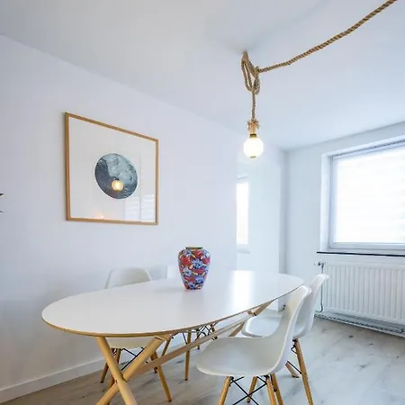 Gites In Huy - Appartements Chaleureux Dans Le Centre De Huy Esterno foto