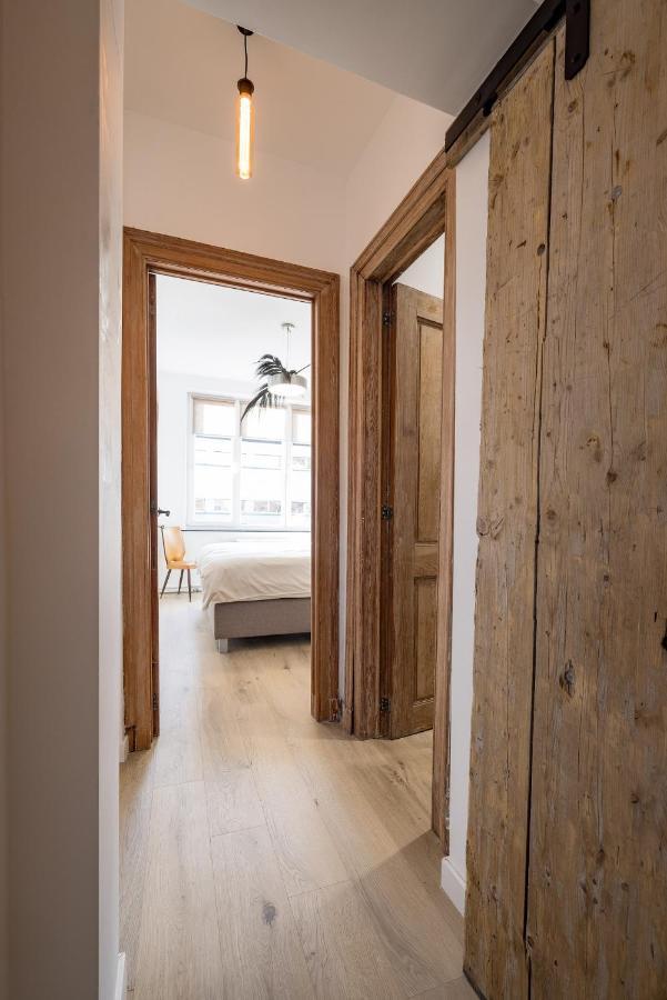 Apartment In - Chaleureux Dans Le Centre De Huy